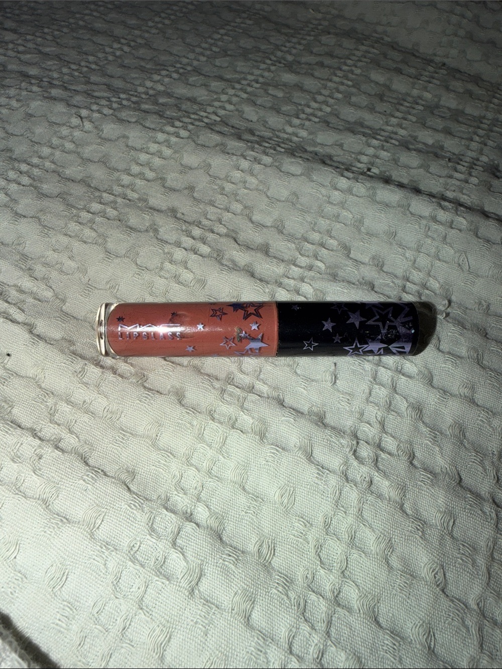 Mac lipgloss shade co-star